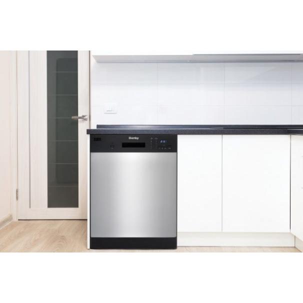 Danby 24-inch Built-in Dishwasher DDW2404EBSS IMAGE 6