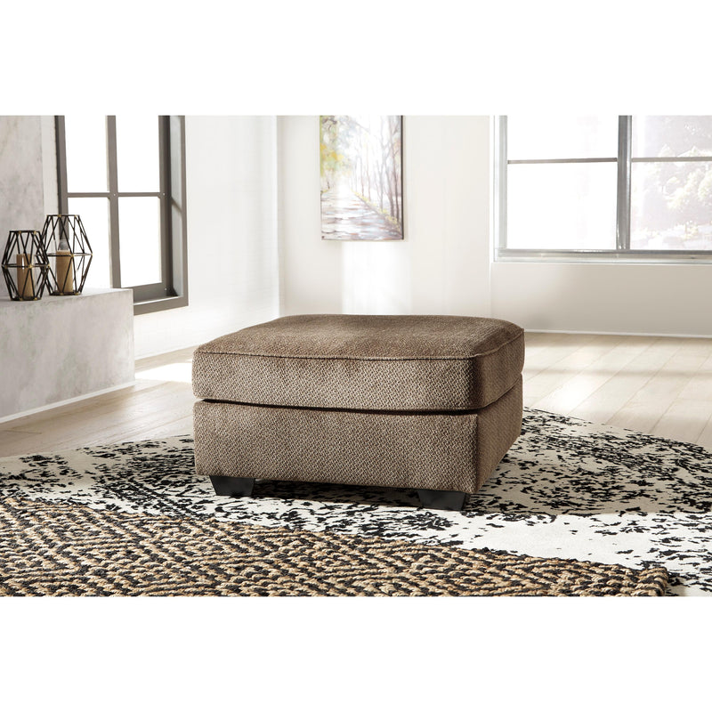 Benchcraft Graftin Fabric Ottoman 9110208 IMAGE 4