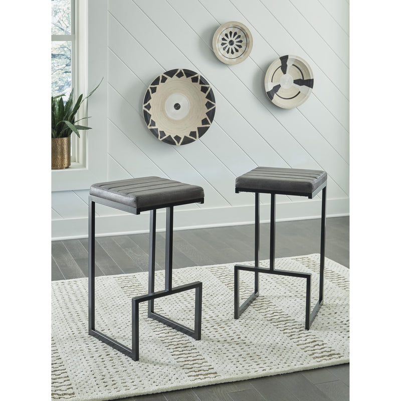 Signature Design by Ashley Strumford Pub Height Stool D109-230 IMAGE 4