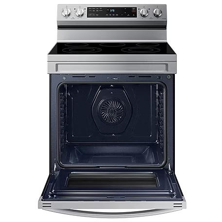Samsung 30-inch Freestanding Electric Range with Wi-Fi NE63A6515SS/AC IMAGE 2