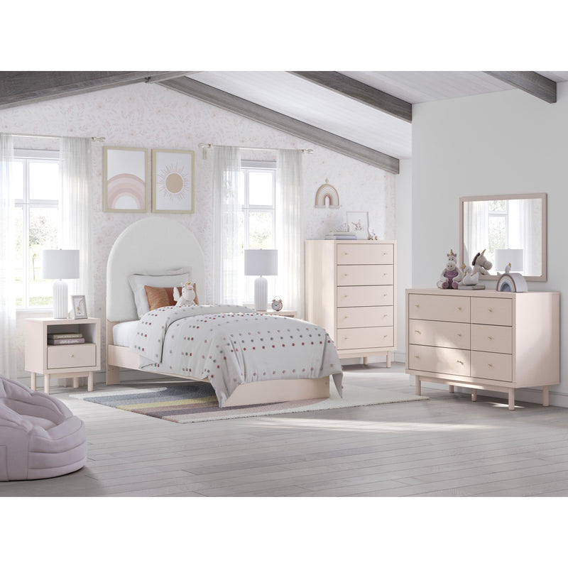 Signature Design by Ashley Wistenpine 6-Drawer Dresser with Mirror B1323-221/B1323-36 IMAGE 14