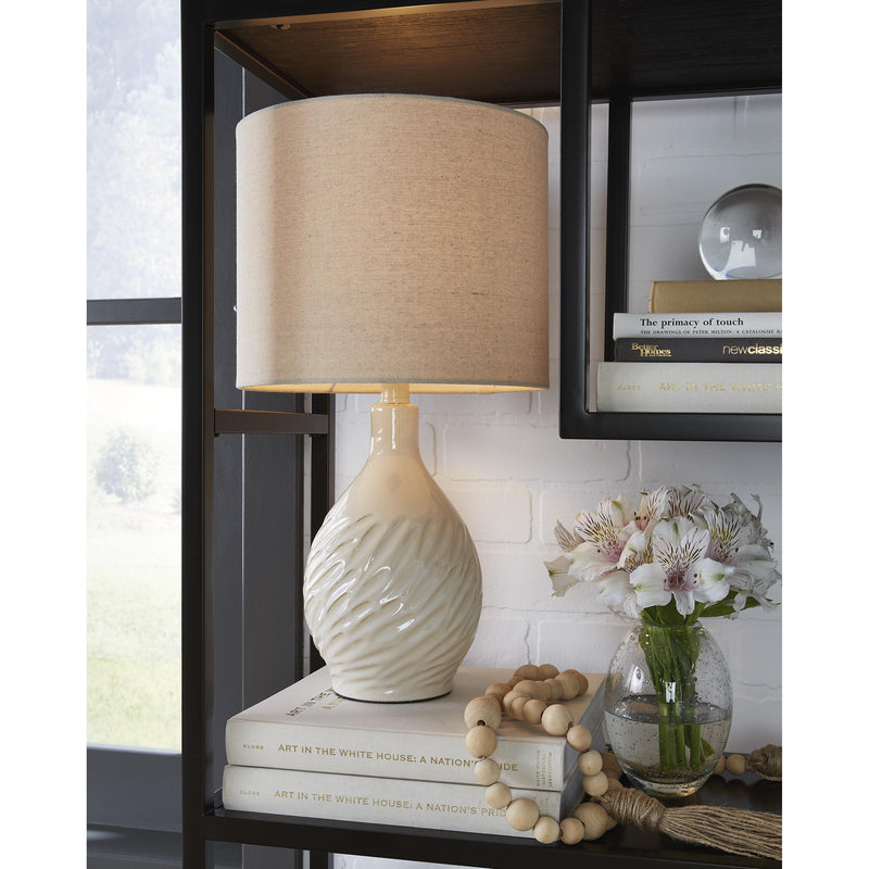 Signature Design by Ashley Garinton Table Lamp L180194 IMAGE 2