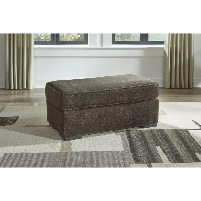 Benchcraft Aylesworth Fabric Ottoman 5370214 IMAGE 4