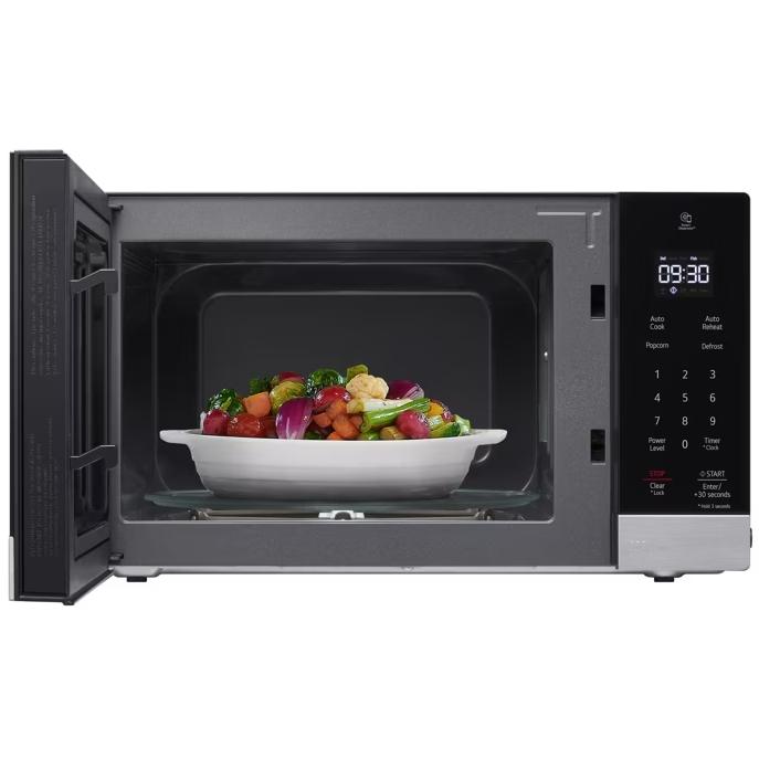 LG 0.9 cu. ft. NeoChef™ Countertop Microwave with Smart Inverter MSER0990S IMAGE 4