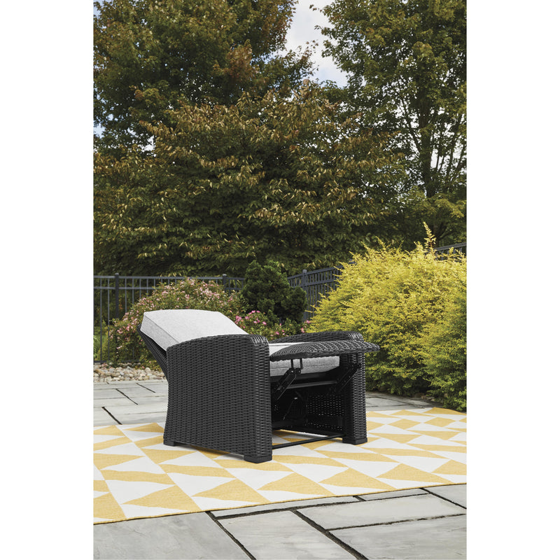 Signature Design by Ashley Outdoor Seating Recliners P792-825 IMAGE 9