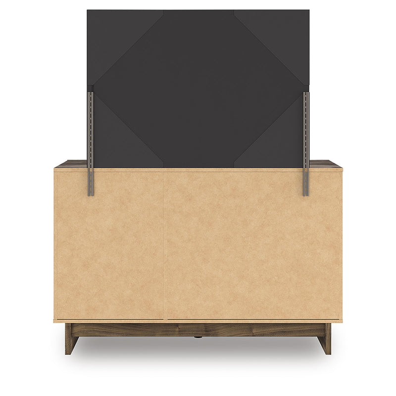  Signature Design by Ashley Chirason PCB3367B20 Dresser and Mirror IMAGE 5