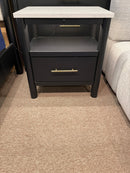 CADMORI B2616 5PC QUEEN BEDROOM SET